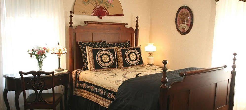 Isaiah Jones Homestead Bed And Breakfast Sandwich Buitenkant foto